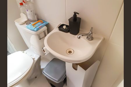 Apartamento à venda com 35m², 2 quartos e sem vaga Apartamento à venda com 35m², 2 quartos e sem vagaBanheiro