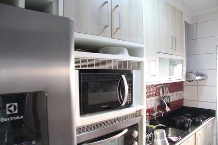 Apartamento à venda com 75m², 3 quartos e 2 vagasCozinha