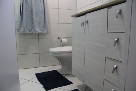 Apartamento à venda com 75m², 3 quartos e 2 vagasBanheiro da Suíte
