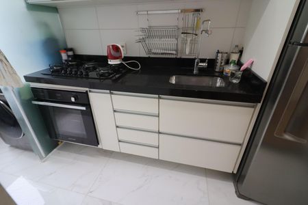 Apartamento à venda com 55m², 2 quartos e 1 vagaCozinha 