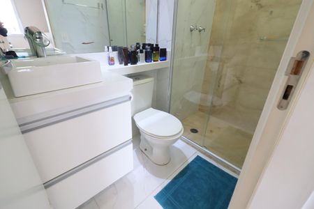 Apartamento à venda com 55m², 2 quartos e 1 vagaBanheiro Social