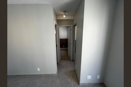 Apartamento à venda com 39m², 2 quartos e sem vaga Apartamento à venda com 39m², 2 quartos e sem vagaCorredor