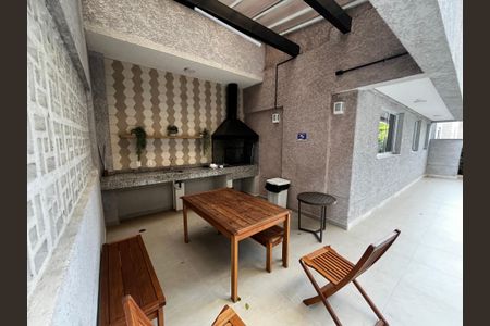 Apartamento à venda com 39m², 2 quartos e sem vaga Apartamento à venda com 39m², 2 quartos e sem vagaÁrea comum - Churrasqueira