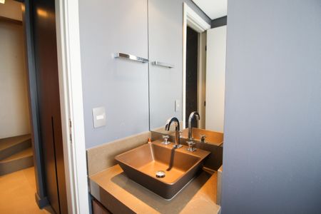 Apartamento à venda com 94m², 1 quarto e 2 vagas Apartamento à venda com 94m², 1 quarto e 2 vagasLavabo