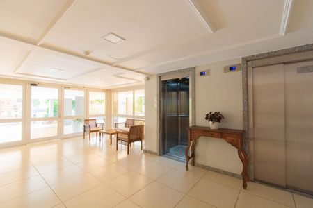 Apartamento à venda com 107m², 3 quartos e 1 vaga Apartamento à venda com 107m², 3 quartos e 1 vagaÁrea comum