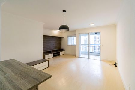 Apartamento para alugar com 70m², 2 quartos e 1 vagaSala