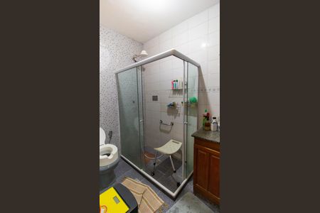 Apartamento à venda com 64m², 2 quartos e sem vaga Apartamento à venda com 64m², 2 quartos e sem vagaBanheiro Social