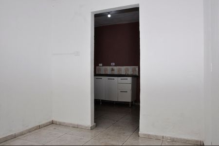 Casa para alugar com 60m², 1 quarto e sem vaga Casa para alugar com 60m², 1 quarto e sem vagaSala
