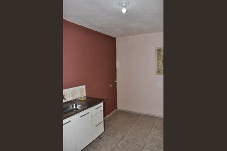 Casa para alugar com 60m², 1 quarto e sem vaga Casa para alugar com 60m², 1 quarto e sem vagaCozinha
