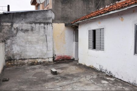 Casa para alugar com 60m², 1 quarto e sem vaga Casa para alugar com 60m², 1 quarto e sem vagaVaranda
