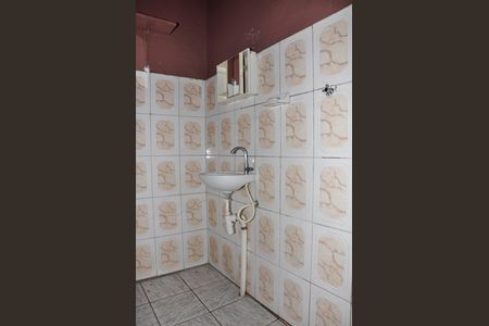 Casa para alugar com 60m², 1 quarto e sem vaga Casa para alugar com 60m², 1 quarto e sem vagaBanheiro Social