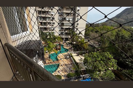 Apartamento para alugar com 71m², 2 quartos e 1 vaga Apartamento para alugar com 71m², 2 quartos e 1 vagaVaranda