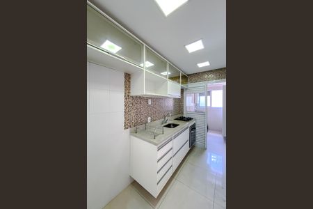 Apartamento à venda com 82m², 2 quartos e 2 vagasCozinha