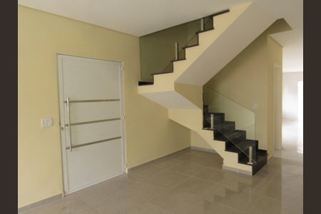 Sala de casa à venda com 3 quartos, 150m² em Umuarama, Osasco