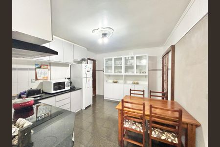 Apartamento à venda com 400m², 4 quartos e sem vaga Apartamento à venda com 400m², 4 quartos e sem vagaCozinha