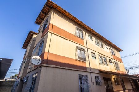 Apartamento à venda com 40m², 2 quartos e 1 vaga Apartamento à venda com 40m², 2 quartos e 1 vagaFachada