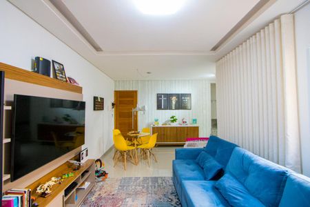 Apartamento à venda com 140m², 3 quartos e 2 vagasSala