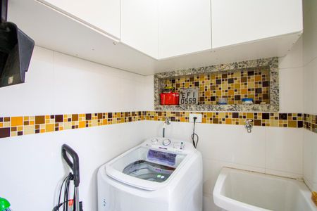 Apartamento à venda com 140m², 3 quartos e 2 vagasÁrea de serviço