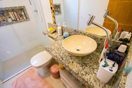 Apartamento à venda com 140m², 3 quartos e 2 vagasBanheiro Suíte