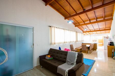 Apartamento à venda com 140m², 3 quartos e 2 vagasCobertura