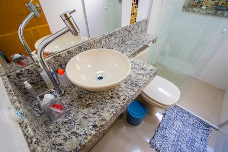 Apartamento à venda com 140m², 3 quartos e 2 vagasBanheiro social