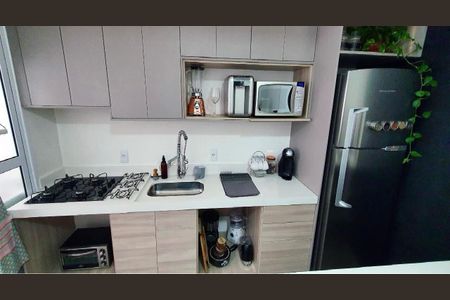 Cozinha  de apartamento para alugar com 1 quarto, 35m² em Barra Funda, São Paulo