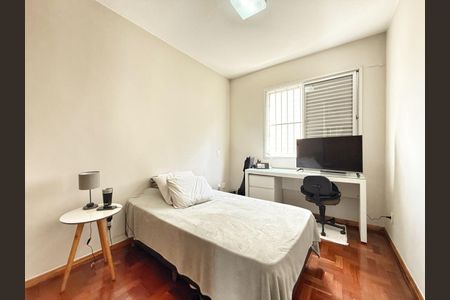 Apartamento à venda com 112m², 3 quartos e 2 vagas Apartamento à venda com 112m², 3 quartos e 2 vagasQuarto 1