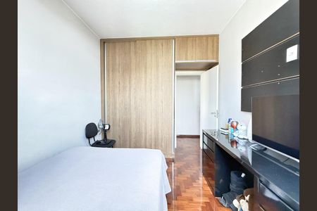 Apartamento à venda com 112m², 3 quartos e 2 vagas Apartamento à venda com 112m², 3 quartos e 2 vagasQuarto 2