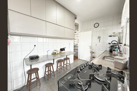 Apartamento à venda com 112m², 3 quartos e 2 vagas Apartamento à venda com 112m², 3 quartos e 2 vagasCozinha