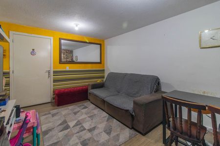 Sala de apartamento à venda com 2 quartos, 47m² em Vila Nova, Porto Alegre