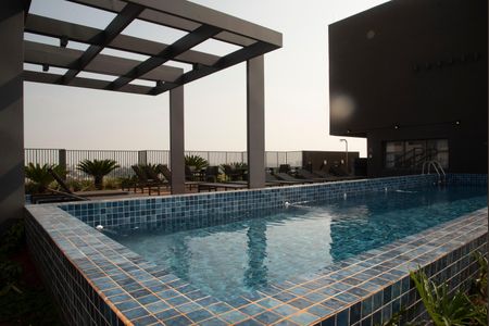 Apartamento à venda com 57m², 2 quartos e 1 vagaÁrea comum - Piscina