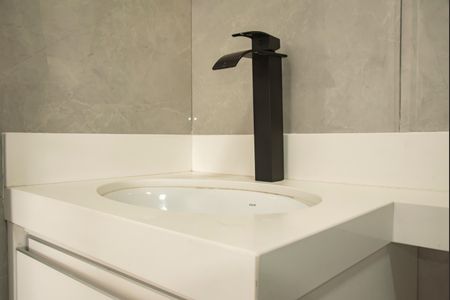 Apartamento à venda com 57m², 2 quartos e 1 vagaBanheiro da Suíte