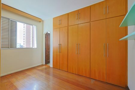Apartamento à venda com 240m², 4 quartos e 3 vagasSuíte 1