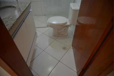 Apartamento à venda com 140m², 2 quartos e 2 vagasBanheiro da Suite