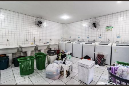 Apartamento para alugar com 30m², 1 quarto e 1 vaga Apartamento para alugar com 30m², 1 quarto e 1 vagaLavanderia