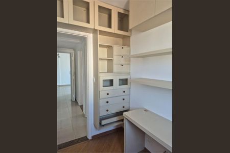 Apartamento à venda com 70m², 3 quartos e 2 vagas