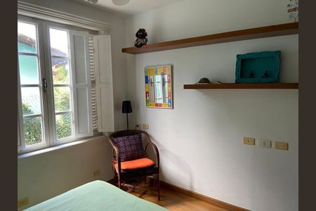 Casa à venda com 3 quartos, 220m² em Vila Progresso, Niterói