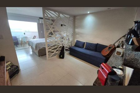 Apartamento à venda com 1 quarto, 37m² em Itaipu, Niterói