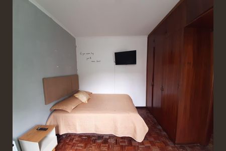 Casa à venda com 8 quartos, 276m² em Campo Belo, São Paulo