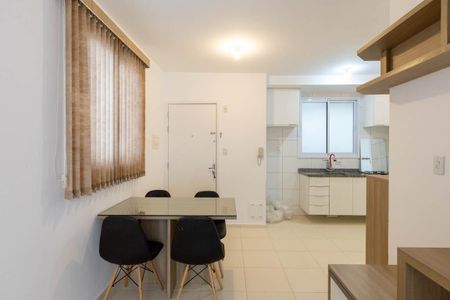 Apartamento para alugar com 50m², 2 quartos e sem vaga Apartamento para alugar com 50m², 2 quartos e sem vagaSala