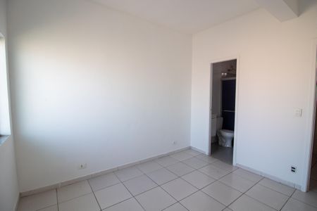 Quarto 1 de kitnet/studio para alugar com 1 quarto, 45m² em Jardim Guarau, São Paulo