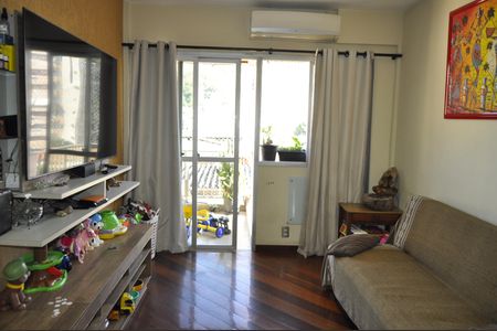 Apartamento para alugar com 120m², 4 quartos e 2 vagasSala