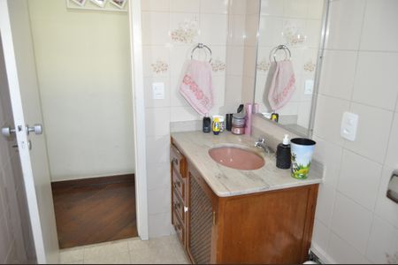 Apartamento para alugar com 120m², 4 quartos e 2 vagasBanheiro