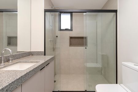 Apartamento para alugar com 168m², 3 quartos e 2 vagasBanheiro da Suíte 1