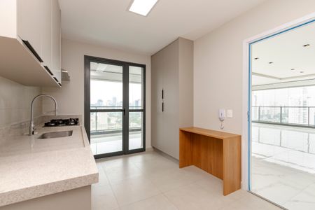 Apartamento para alugar com 168m², 3 quartos e 2 vagasCozinha