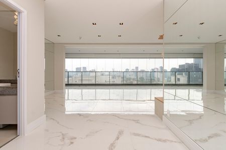 Apartamento para alugar com 168m², 3 quartos e 2 vagasSala