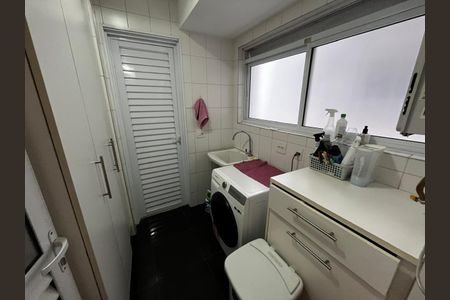 Apartamento à venda com 145m², 3 quartos e 3 vagasÁrea de Serviço