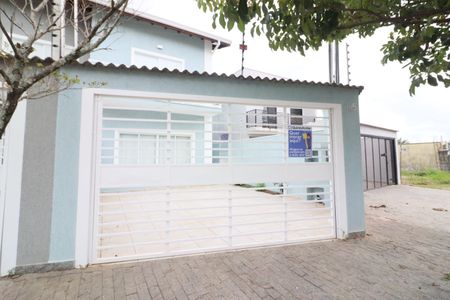 Casa à venda com 162m², 3 quartos e 2 vagasFachada