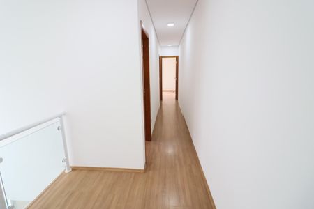 Casa à venda com 162m², 3 quartos e 2 vagasCorredor 