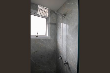 Casa de condomínio à venda com 43m², 2 quartos e 1 vaga Casa de condomínio à venda com 43m², 2 quartos e 1 vagaBanheiro